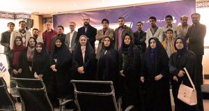 نشست نقد رمان فیل ها در مجتمع ناشران قم