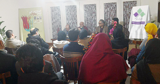 نشست رونمایی رمان ماخونیک